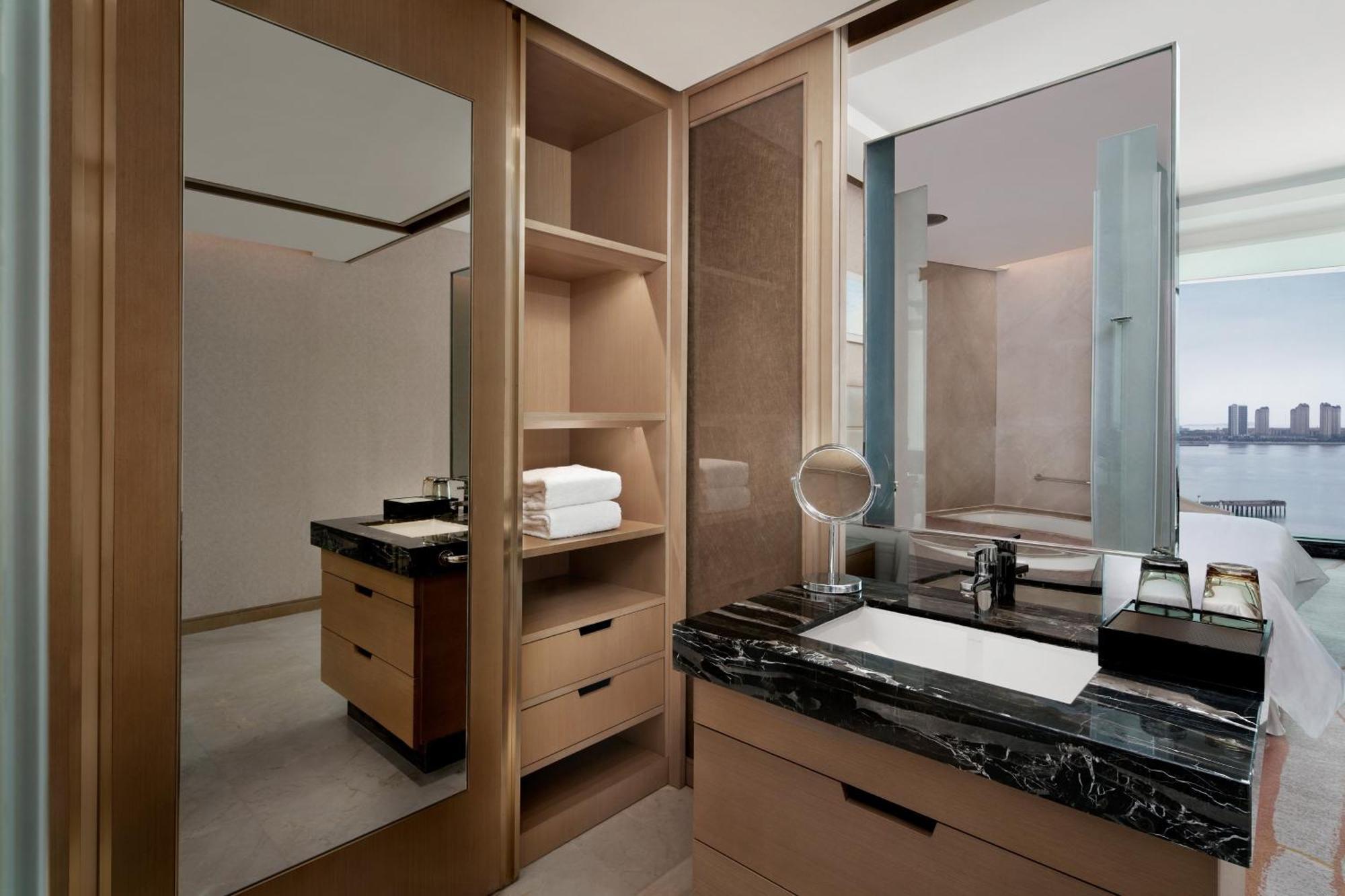 Sheraton Qingdao West Coast Kültér fotó