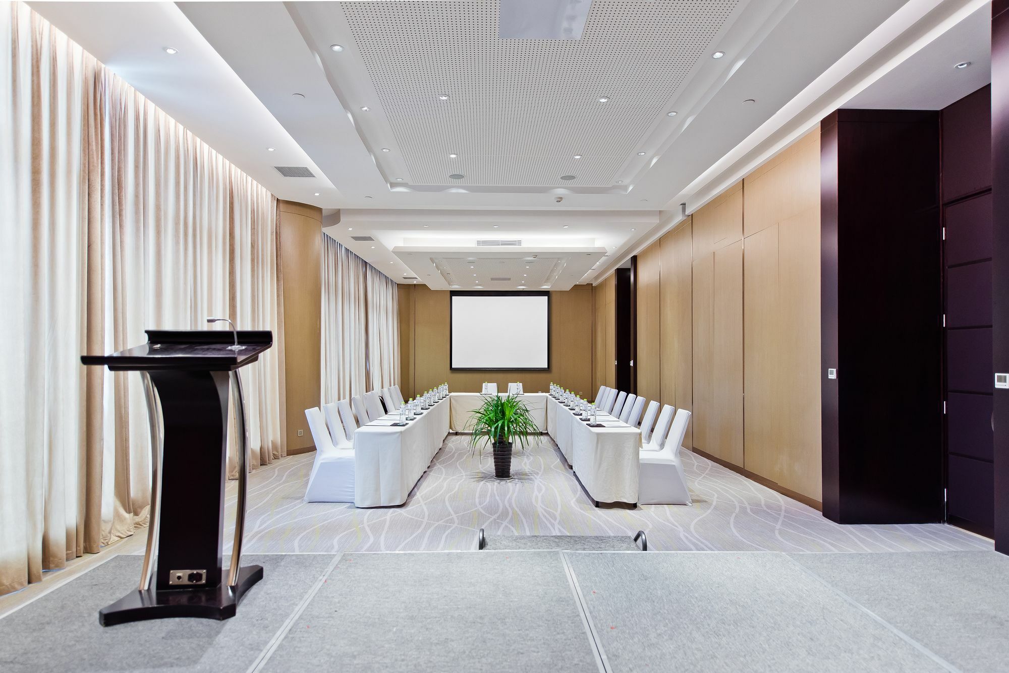 Sheraton Qingdao West Coast Kültér fotó